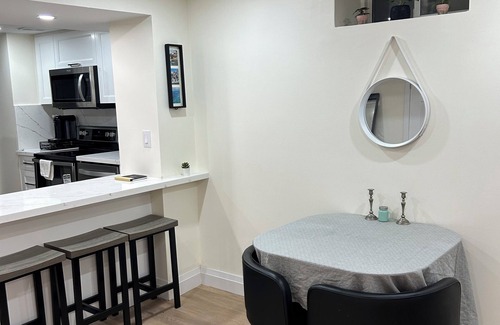 Lisgar Apartamento | Cute & Cozy Basement Unit