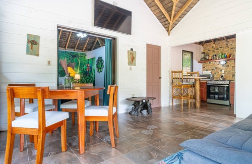 Ojochal Casa | Cute. Cozy. Private. Pool. Ojochal.