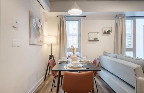 Shaughnessy Village Apartamento | Cute Gem in Downtown Montreal