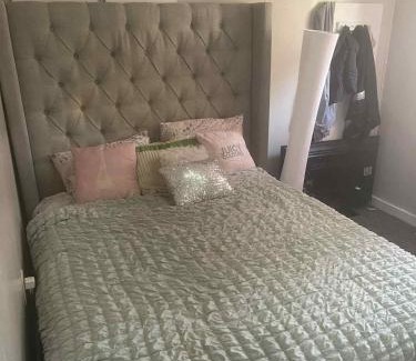 Elkhart Casa | Cute little 2 bedroom house