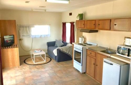 Hay Casa | Cute Private Studio Flat with AIRCON!