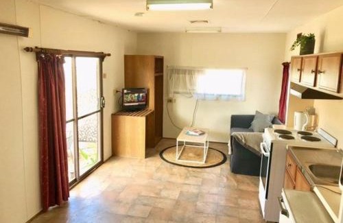 Hay Casa | Cute Private Studio Flat with AIRCON!