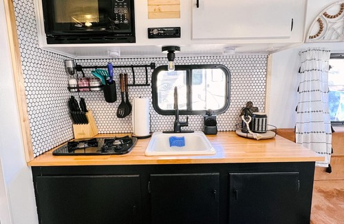 Leeds Casa | Cute Renovated RV Near Zion & St. George