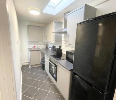 Wavertree Casa | Cute two bedroom house with free street parking