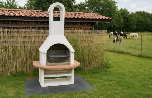 Holte-Spangen Apartamento | CUXTräumer by CUXHomes - Ruhige Ferienwohnung im Grünen, WLAN und Parkplatz, Nähe Strand, Wernerwald