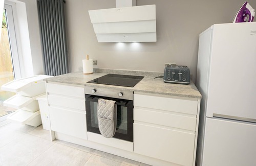 Treorchy Casa | Cwmparc Cottage Rhondda Valley by STAE-Homes