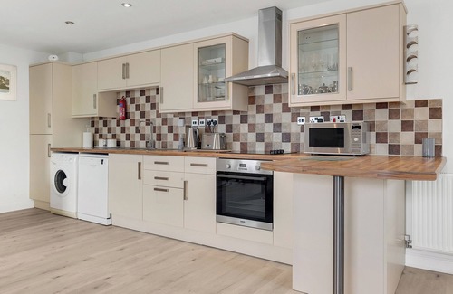 Laugharne Cabaña | Cwtch @ Forge Cottage