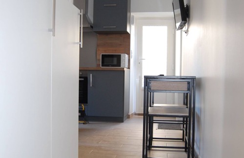 Miniac-Morvan Casa | cipreses cerca de st malo