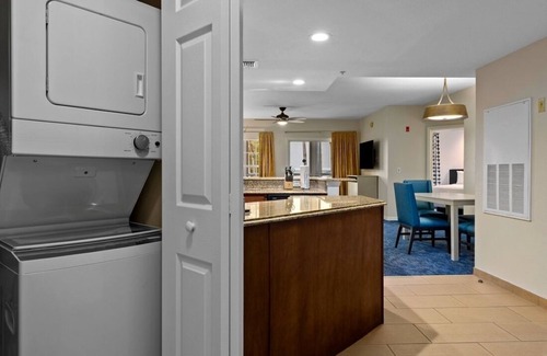 Kissimmee Complejo | Cypress Palms Resort 2 Bedroom with HOT TUB/POOL!