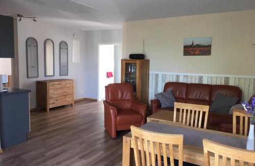 Bojendorf Apartamento | Dörpshus im strandnahen Bojendorf