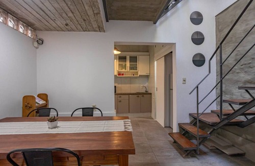 Montevideo Casa | Dúplex con Azotea en el Corazón de Palermo