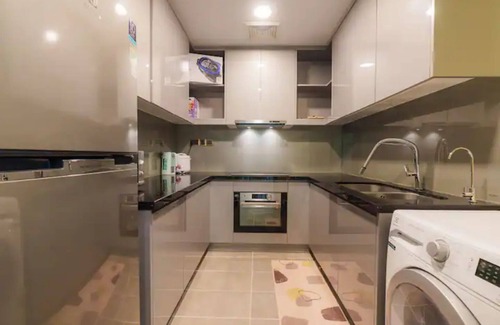 District 1 Hotel | D1MENSION Luxury Apartment City Center