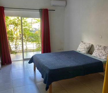 Boueni Casa | Dago-Nid