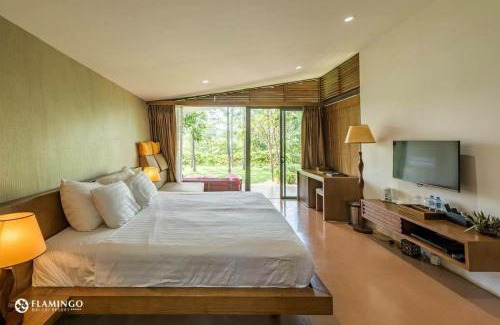 Ngoc Quang Casa | Dai Lai Resort- Forest Villa