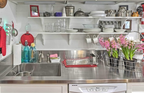 New Preston Cabaña | Lakefront New Preston Cottage w / Dock & Fire Pit!