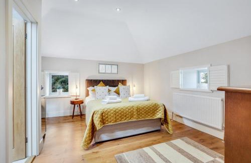 Belford Casa | Dairy Cottage @Budle Barns - North East Escapes
