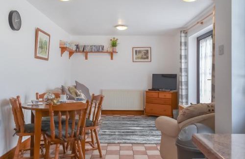 Stenalees Casa | Dairy Cottage - Uk49834