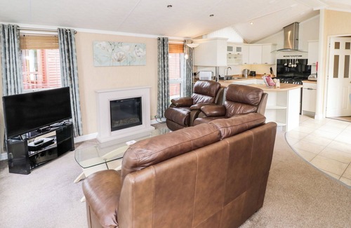 Eardisland Cabaña | DAISY, pet friendly, with a garden in Eardisland