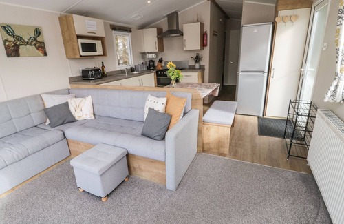 Swarland Cabaña | Daisy's Retreat