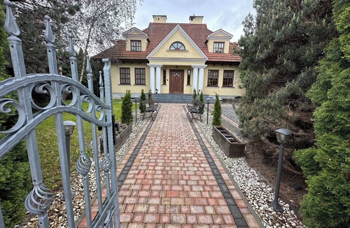 Rzeszow Villa | Dako Mansion