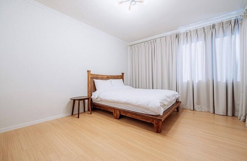 Chuncheon Casa | dal geulim goun