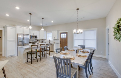 Celina Casa | Dale Hollow Lake Retreat w/ Patio & Mtn View!