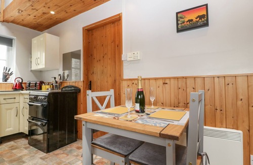 Ilton Cabaña | DALEGARTH, romantic, character holiday cottage in Ilminster