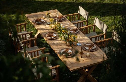 Dali Town Hotel | Dali Heartland Castle VILLA Cliffside Sea View Estate