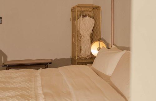 Dali Town Hotel | Dali Mountain and Lake View Hotel