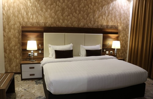 Jeddah Hotel | Dancenter Mall of Arabia