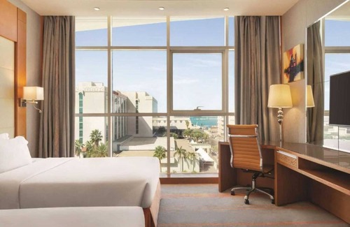 Al-Hamra'a Hotel | Dancenter Red Sea Fountain Alhamra