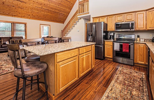 McHenry Cabina | Dancing Bear Lodge