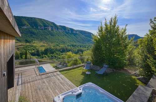 Mostuejouls Villa | Dans La Nature - Cuatro Habitaciones Villa, Capacidad 8