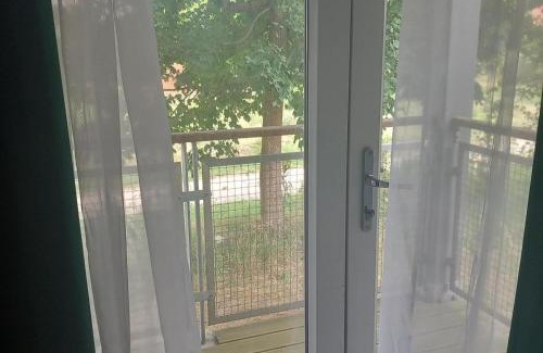 Dartford Apartamento | Dartford Sleeps 5 Pets Ok with Balcony & Parking