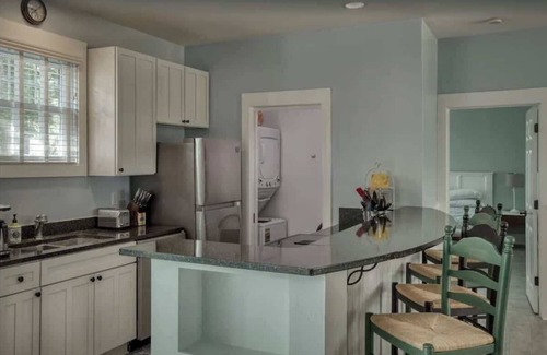 Melrose on the Beach Casa | Daufuskie Island Beach Cottage with Yard