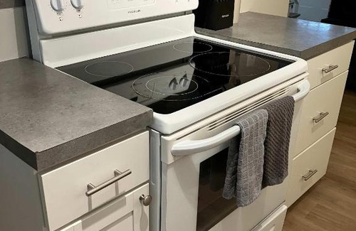 Joslyn Castle Apartamento | Davenport Dwellings Midtown Convenience