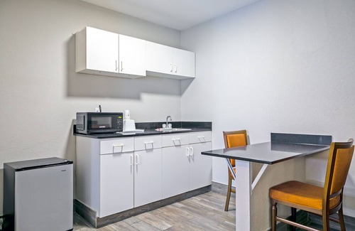 Gracewood Hotel | Days Inn by Wyndham Augusta / Fort Eisenhower