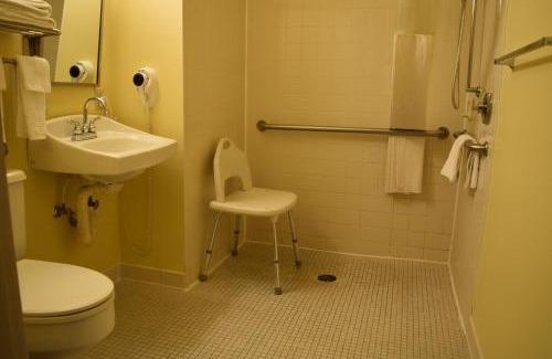 Grand Island Hotel | Days Inn by Wyndham Grand Island