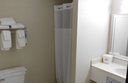 Mankato Hotel | Days Inn by Wyndham Mankato