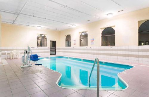 Mount Vernon Hotel | Days Inn by Wyndham Mount Vernon