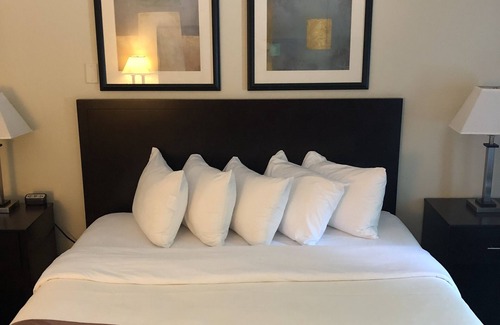 State College Hotel | Days Inn by Wyndham Penn State