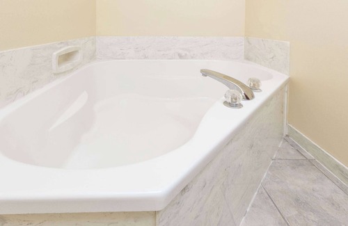 Rayne Hotel | Days Inn by Wyndham Rayne/Crowley