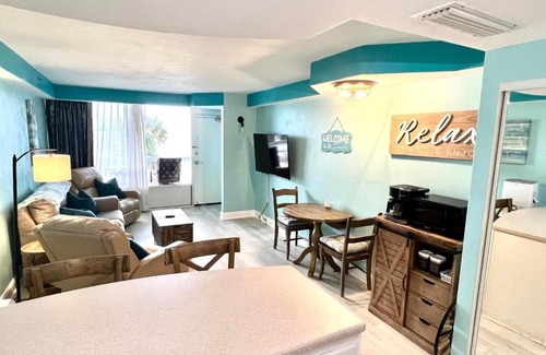 Ortona Park Apartamento | Daytona Beach Resort Oceanfront 1 Bedroom Suite, 2 Queen Beds