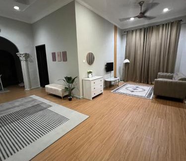 Kampung Air Apartamento | Dbeeha Homestay