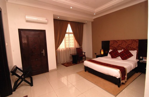Abuja Hotel | Stonehedge Hotel