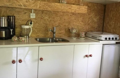 Heijen Apartamento | De Heijense Molen Retro Camping - Chalet with 1 bedroom - Number 65
