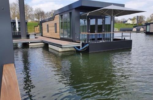 Montfort Alquiler De Eote | De Maasterp - woonboot 14