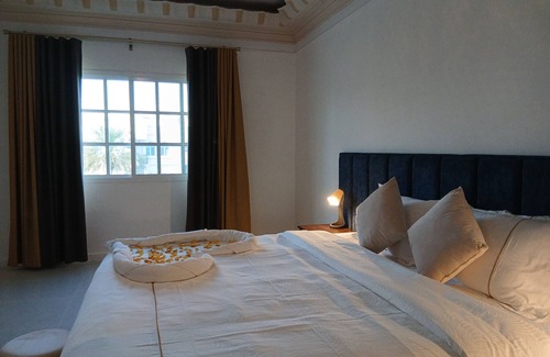 Azaiba Cabina | De Sultana Villa