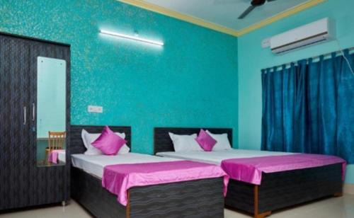 Dumdum Casa | Deb Guest House 2