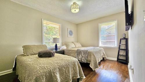 Atlanta Casa | Decatur Home Minutes to ATL Sleeps 10